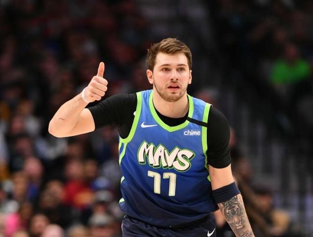 曼城依旧稳 曼城依旧稳