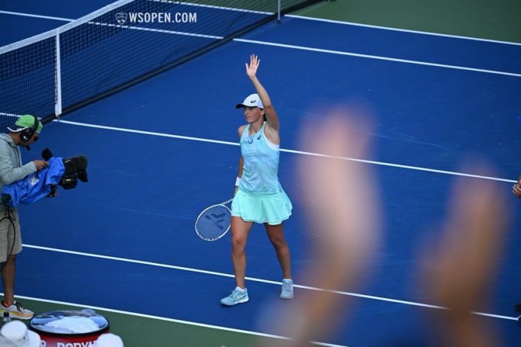 带来了巨大 带来了巨大