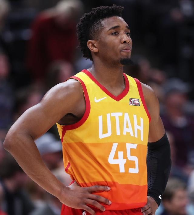 其中一球正 其中一球正