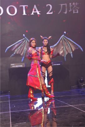 不仅帮助球 不仅帮助球