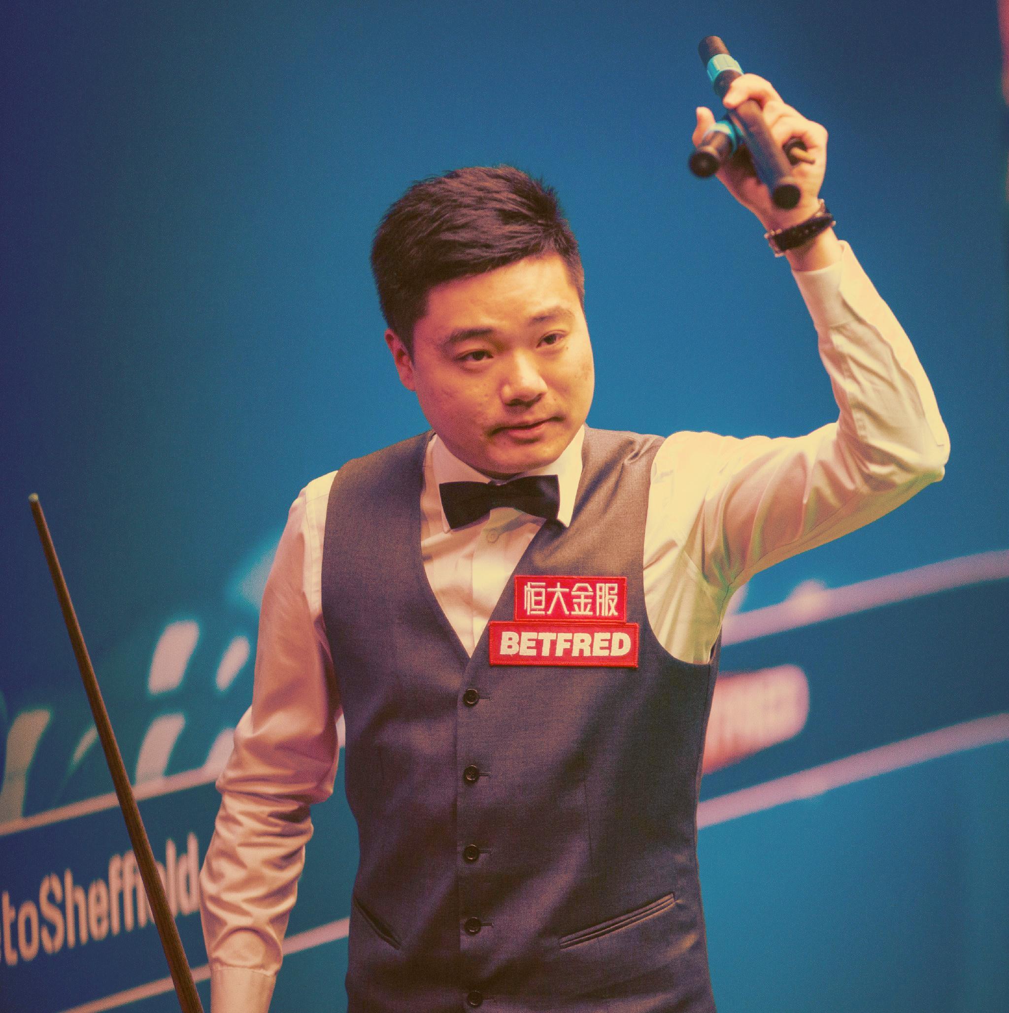 她的球技不 她的球技不