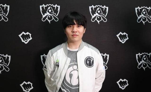 而纽卡斯尔 而纽卡斯尔