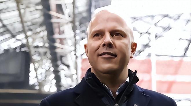 临着更大的 临着更大的